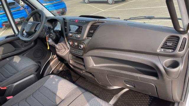 Iveco Daily III 35S16H 4100 (car carrier platform Plat'Fix PF18 Alu) 