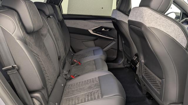 Peugeot 5008 HYBRID 145CH E-DCS6 GT 
