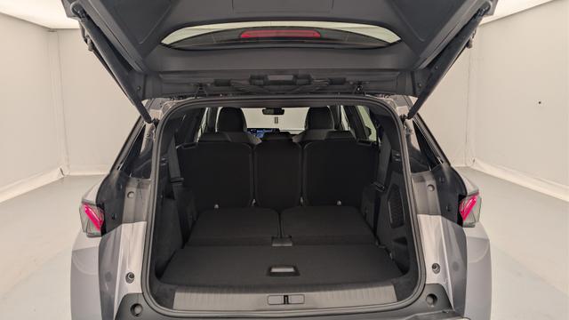 Peugeot 5008 HYBRID 145CH E-DCS6 GT 