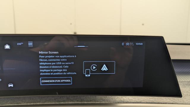 Peugeot 5008 HYBRID 145CH E-DCS6 GT 
