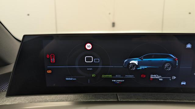 Peugeot 5008 HYBRID 145CH E-DCS6 GT 