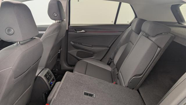 Volkswagen Golf 2.0 TDI SCR 150 DSG7 ACTIVE 