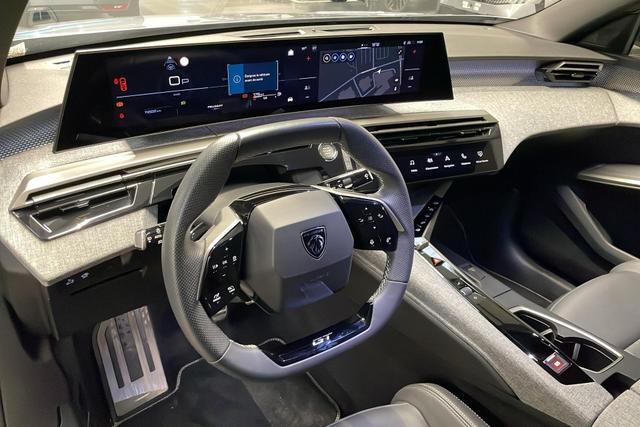 Peugeot 3008 Hybrid 145 e-DCS6 GT 