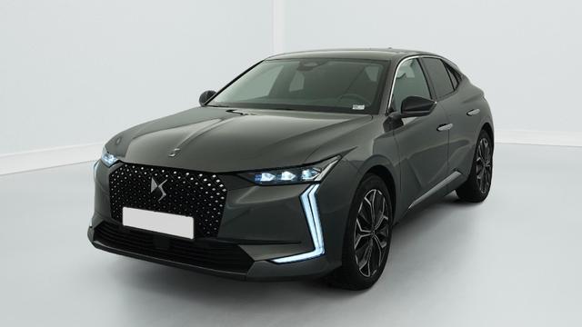 DS Automobiles 4 Hybride 145 e-DCT6 Etoile - Alcantara 