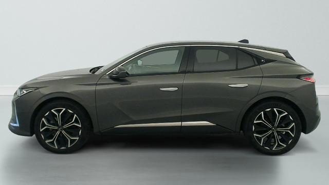 DS Automobiles 4 Hybride 145 e-DCT6 Etoile - Alcantara 