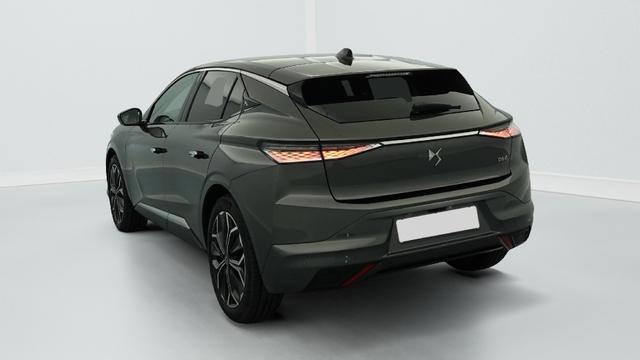 DS Automobiles 4 Hybride 145 e-DCT6 Etoile - Alcantara 