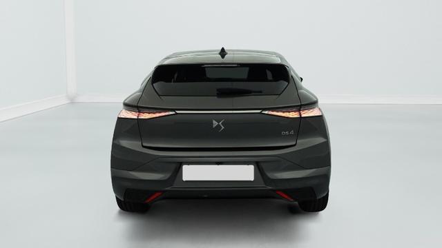 DS Automobiles 4 Hybride 145 e-DCT6 Etoile - Alcantara 