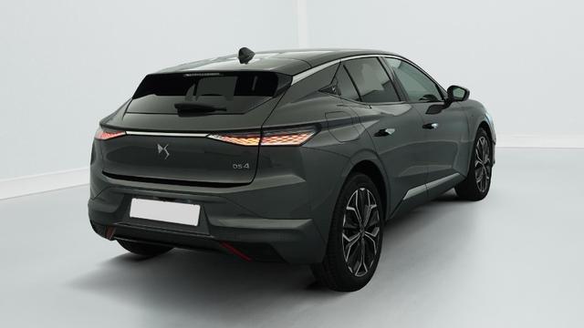 DS Automobiles 4 Hybride 145 e-DCT6 Etoile - Alcantara 
