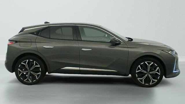 DS Automobiles 4 Hybride 145 e-DCT6 Etoile - Alcantara 