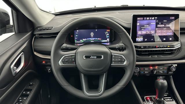 Jeep Compass Overland 
