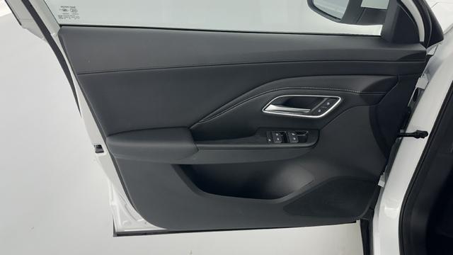 MG ZS Luxury 