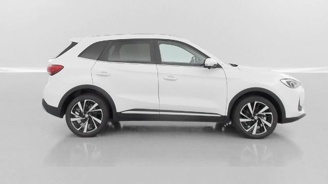 MG ZS Luxury 
