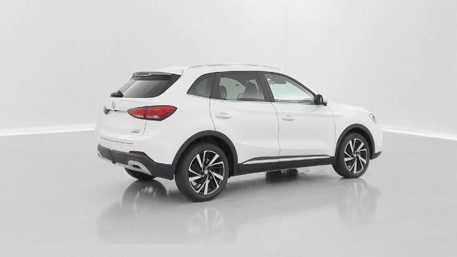 MG ZS Luxury 