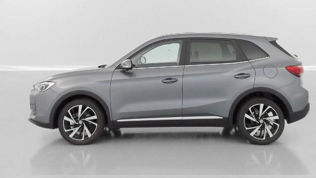 MG ZS Luxury 