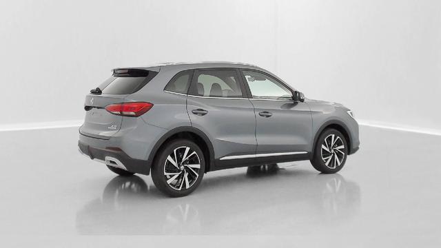 MG ZS Luxury 