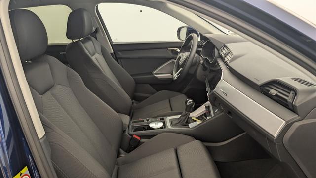 Audi Q3 35 TDI 150 ch S tronic 7 Design 