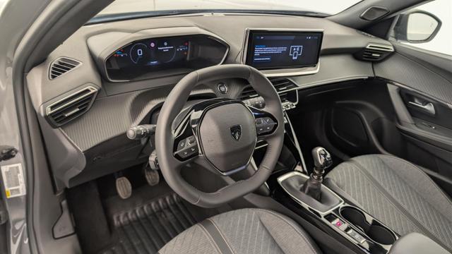 Peugeot 2008 100 S&S BVM6 Allure 
