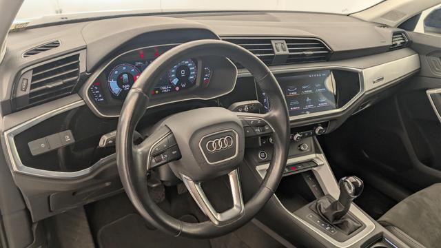 Audi Q3 35 TDI 150 ch S tronic 7 Design 