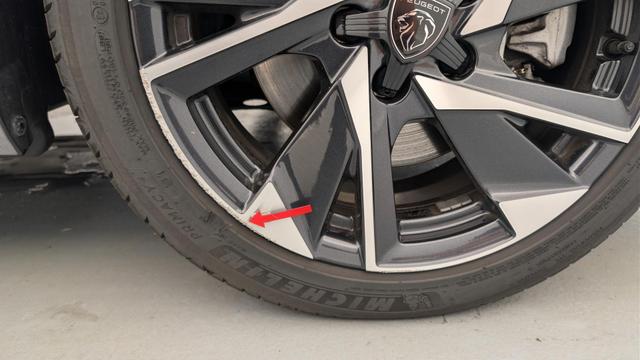 Peugeot 308 Hybrid 145 e-DCS6 Allure 