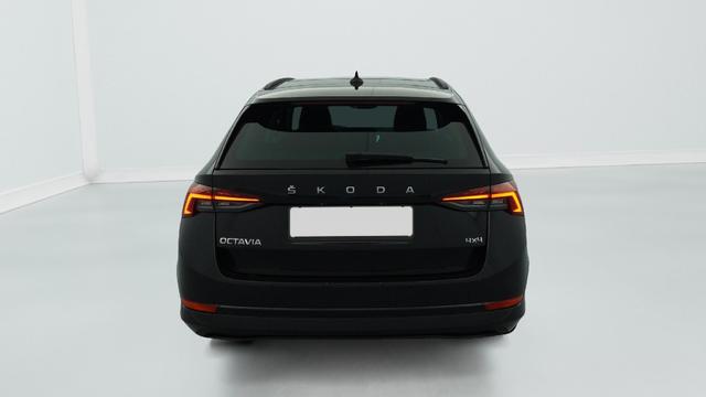 Skoda Octavia Combi 2.0 TDI 150 ch DSG7 4x4 Ambition 