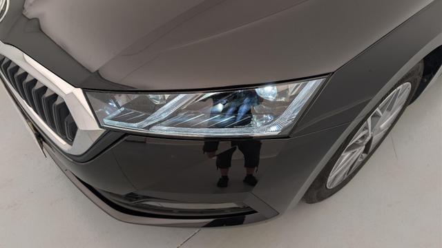 Skoda Octavia Combi 2.0 TDI 150 ch DSG7 4x4 Ambition 