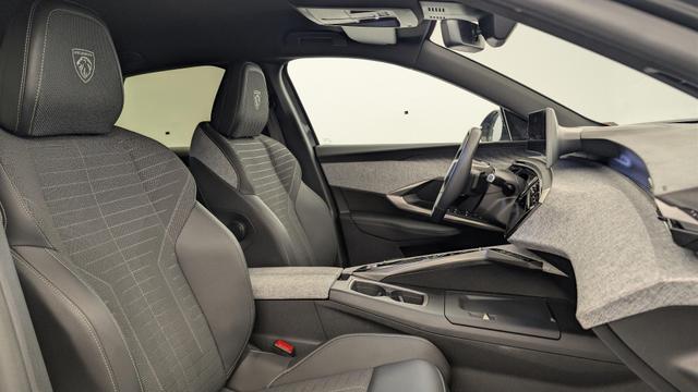 Peugeot 3008 Hybrid 145 e-DCS6 GT 