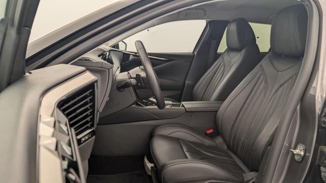 DS Automobiles 4 PureTech 130 EAT8 Rivoli 