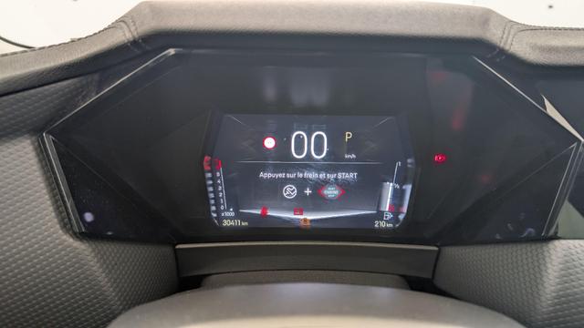 DS Automobiles 4 PureTech 130 EAT8 Rivoli 