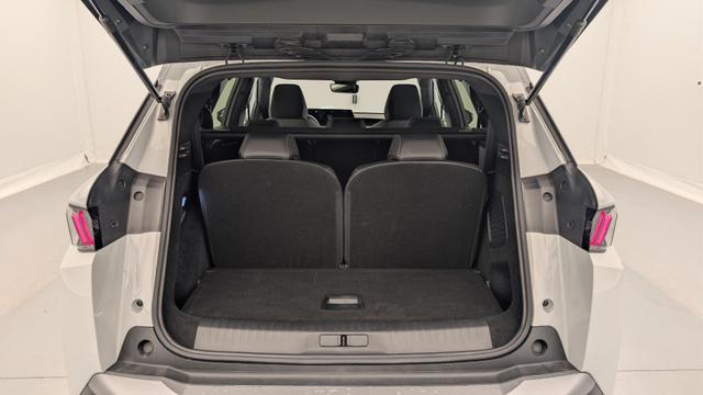 Peugeot 5008 HYBRID 145 CH E-DCS6 ALLURE 