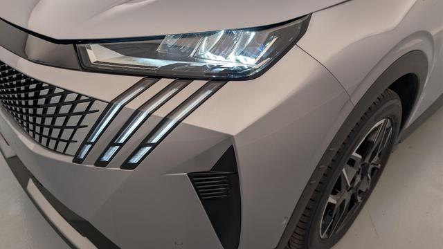 Peugeot 3008 Hybrid 145 e-DCS6 Allure 