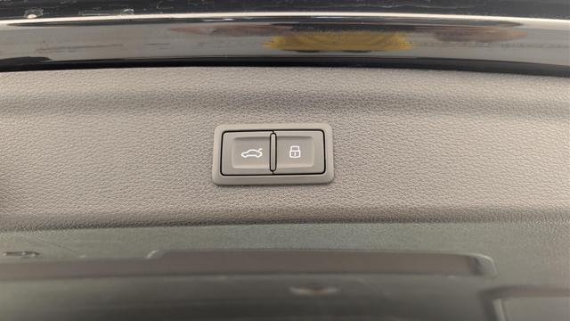 Audi Q3 35 TDI 150 ch S tronic 7 Design 