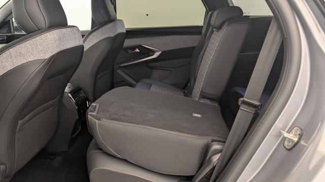 Peugeot 5008 HYBRID 145 CH E-DCS6 ALLURE 