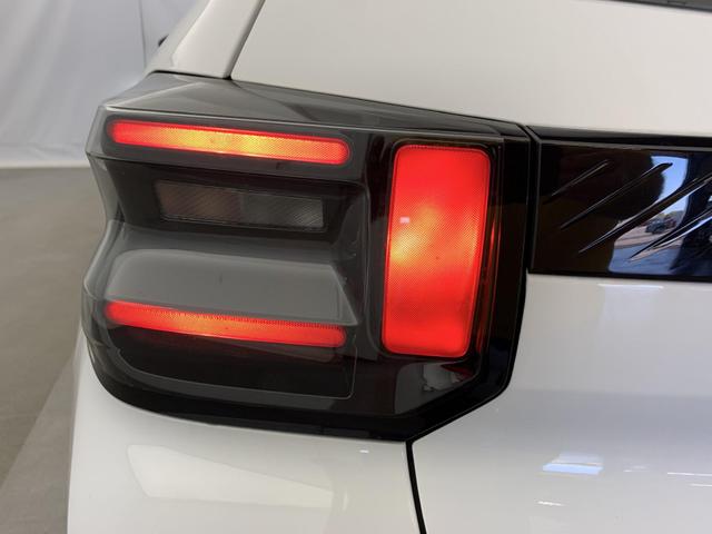 Citro&euml;n C3 TURBO 100 BVM PRO 