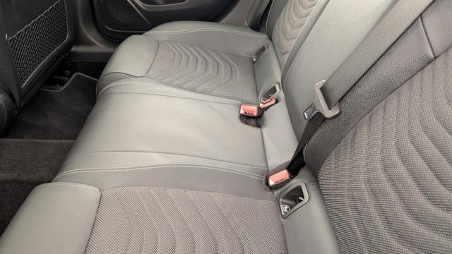 Mercedes-Benz A-Klasse 250 E 8G-DCT BUSINESS LINE A 
