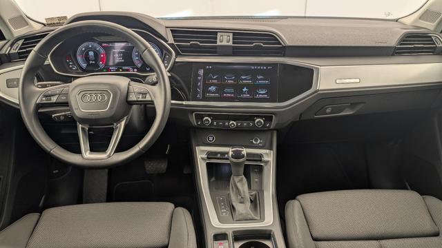 Audi Q3 35 TDI 150 ch S tronic 7 Design 