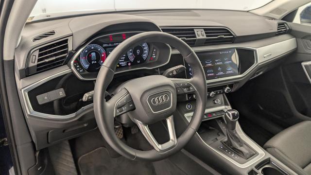 Audi Q3 35 TDI 150 ch S tronic 7 Design 