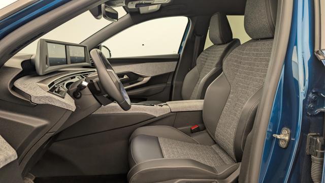 Peugeot 5008 HYBRID 145 CH E-DCS6 ALLURE 