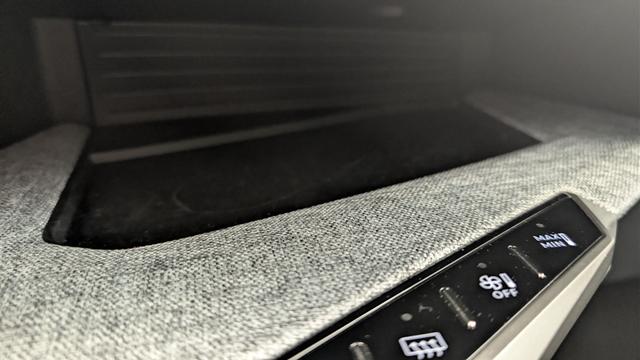 Peugeot 5008 HYBRID 145 CH E-DCS6 ALLURE 