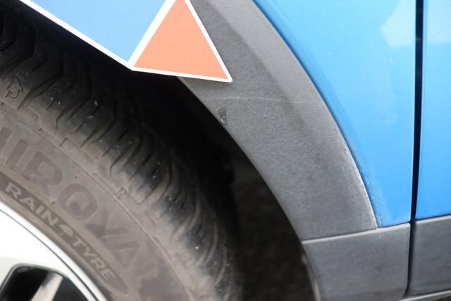 MG ZS Luxury 