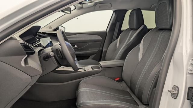 Peugeot 308 Hybrid 145 e-DCS6 Allure 