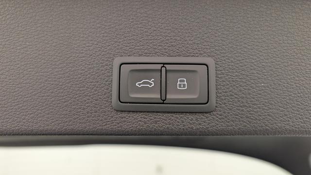 Audi Q2 30 TFSI 110 BVM6 Design 