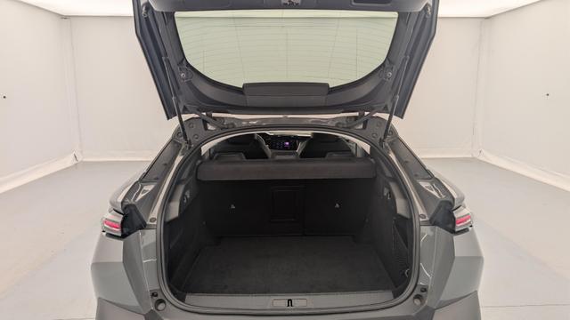 Peugeot 408 Hybrid 145 e-DCS6 Allure 
