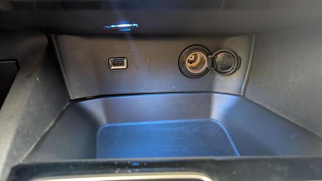 Peugeot 5008 Hybrid 136 e-DCS6 Allure Pack 