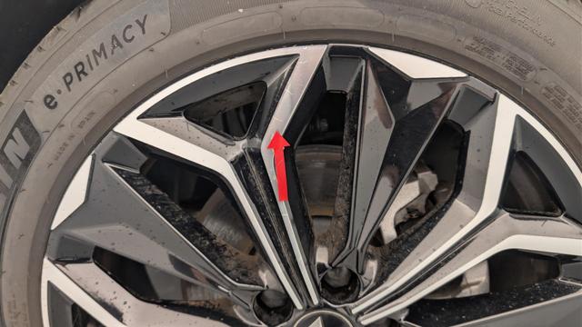 DS Automobiles 4 PureTech 130 EAT8 Rivoli 