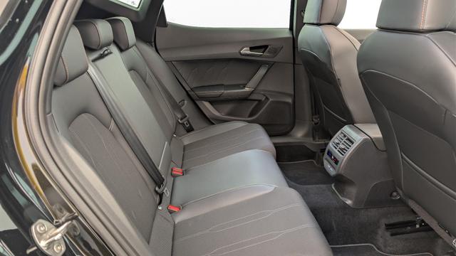 Cupra Formentor 1.4 e-HYBRID 204 ch DSG6 Business Edition 