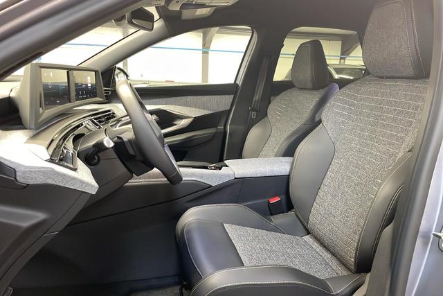 Peugeot 3008 Hybrid 145 e-DCS6 Allure 