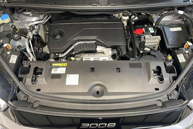 Peugeot 3008 Hybrid 145 e-DCS6 Allure 