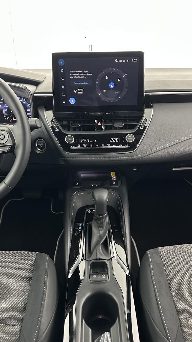 Toyota Corolla Touring Sports Design 