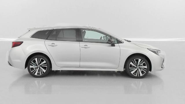 Toyota Corolla Touring Sports Design 
