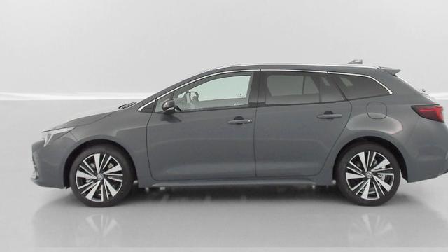 Toyota Corolla Touring Sports Design 
